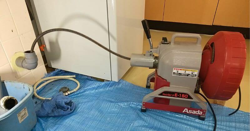 トーラー機を使用した仕上げの清掃状況