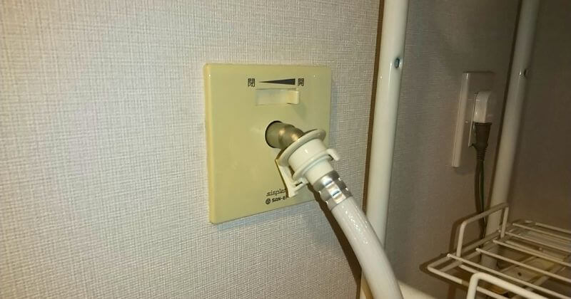 洗濯水栓修理前