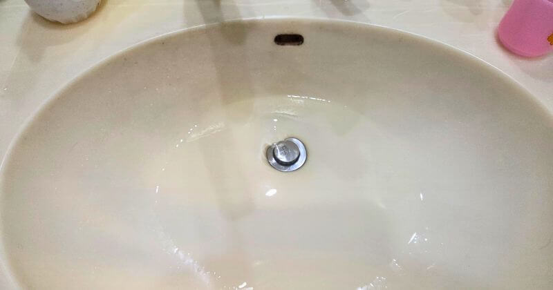 溜めた水を排水している状態