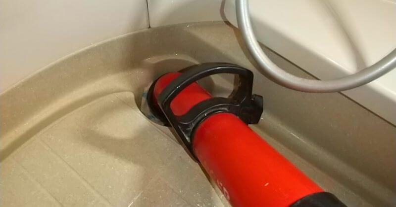 ローポンプでの修理中