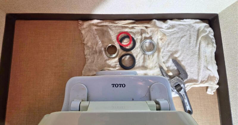 大便器スパッドを取り外した状態