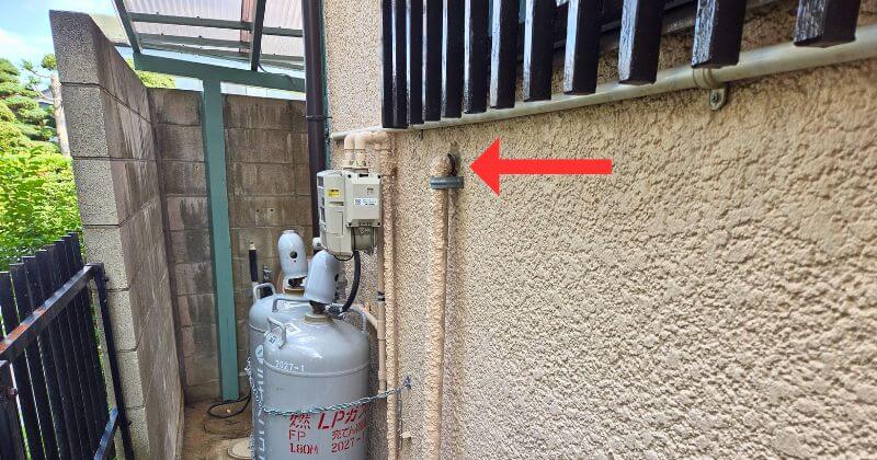 撤去する給水管