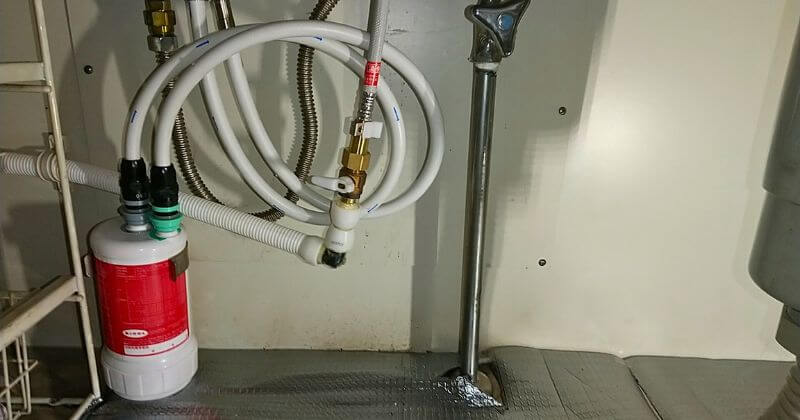 給水、給湯ホースの接続状況