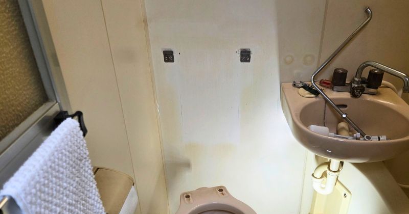 トイレタンクを取り外した状態