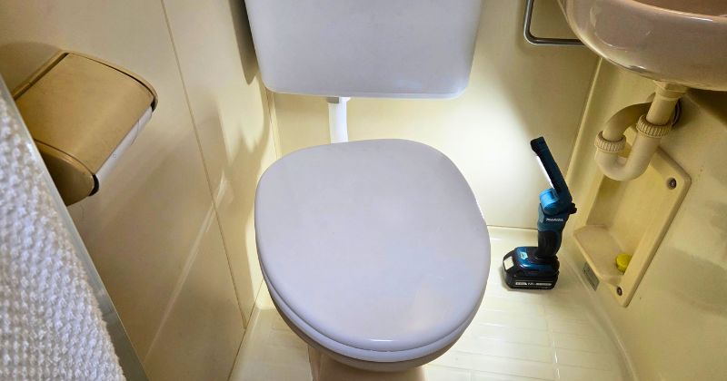 水漏れが無い事を確認中