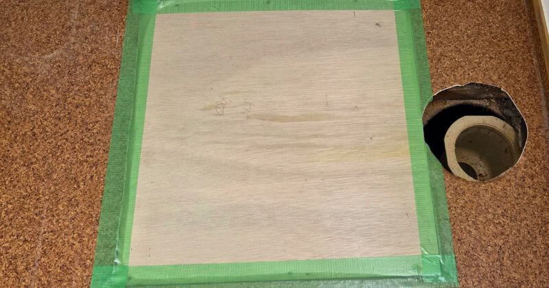 開口した床の復旧状況