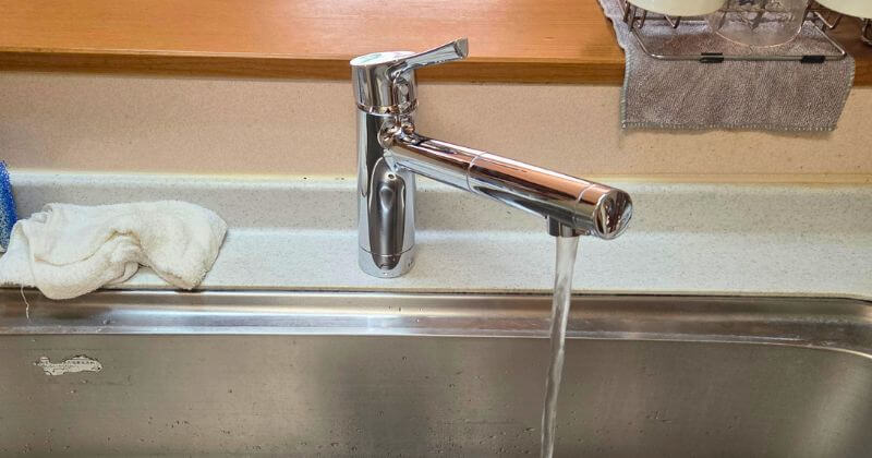 水側のストレート吐水