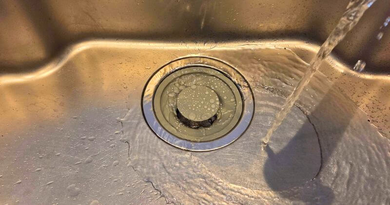 交換後の通水試験中