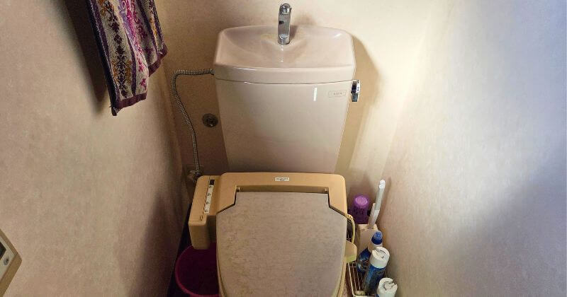 トイレ修理前
