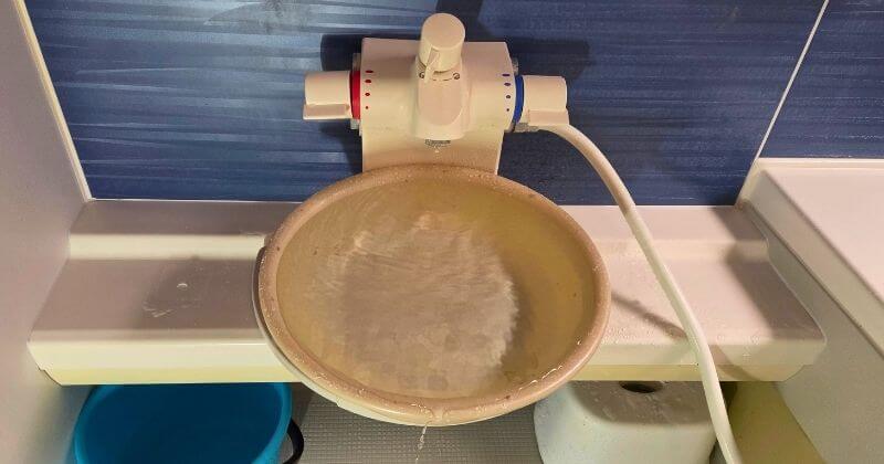 修理前の水漏れ状況