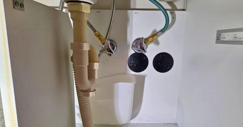 シャワーホースと水栓本体の接続状況