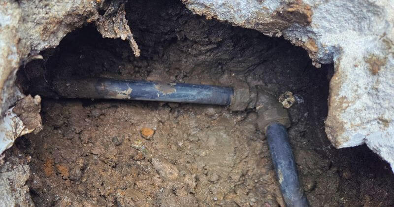 水道メーターから最初の継手